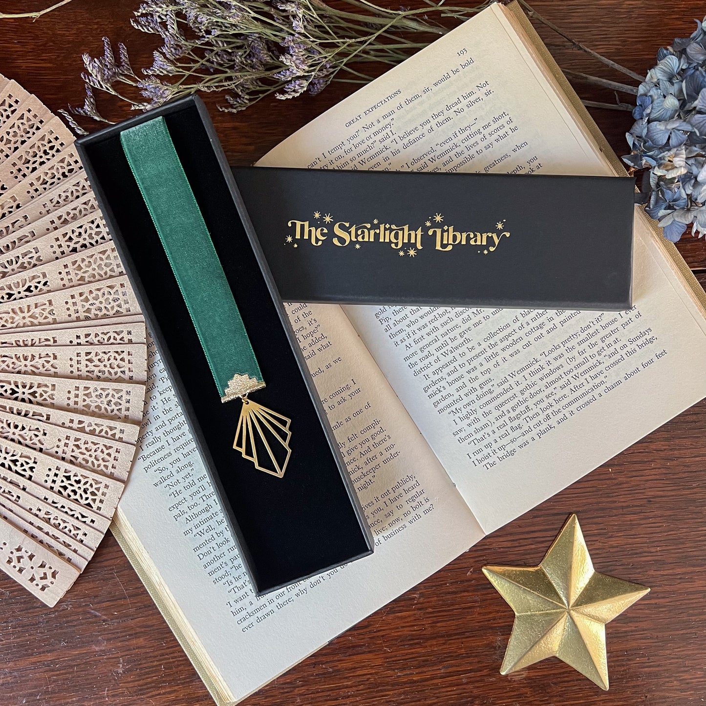 Fan Ribbon Bookmark